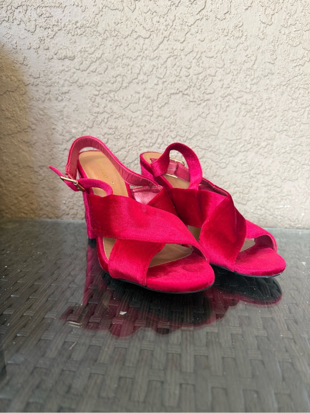 BAMBOO Fuchsia Crisscross Slingback Heels